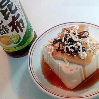 丸天と昆布佃煮と白ごまの冷奴